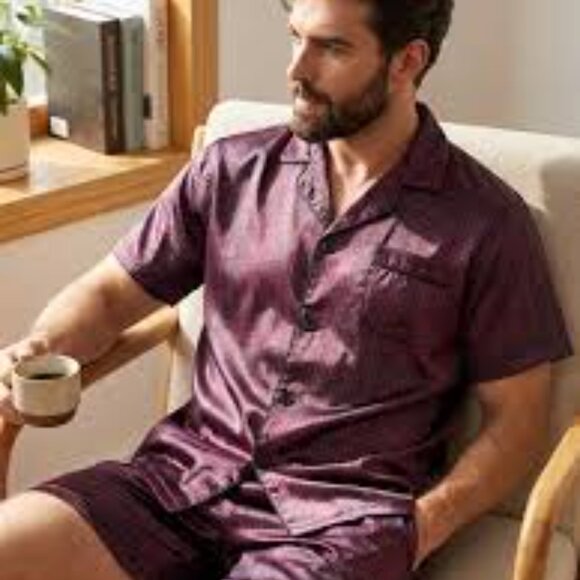 7 - NWT NOBLE MOUNT MEN'S PREMIUM SATIN SHORT PAJAMA SET - Picture 1 of 3